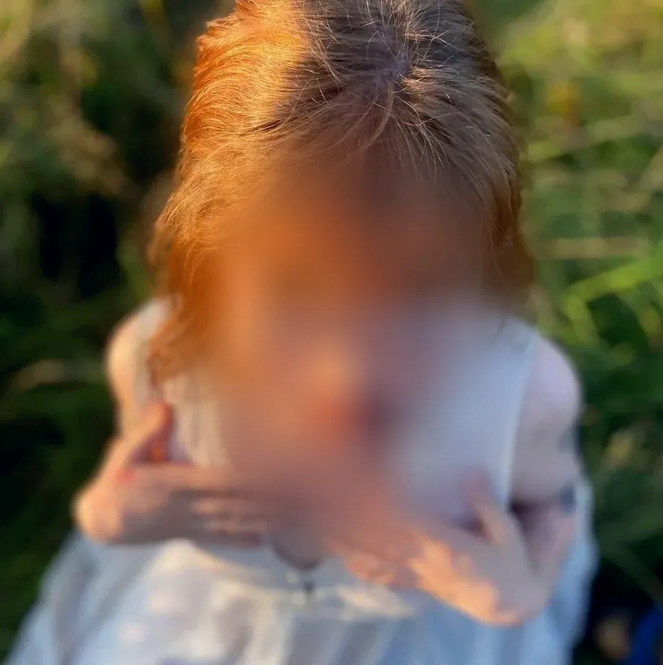 Antonia, 21
