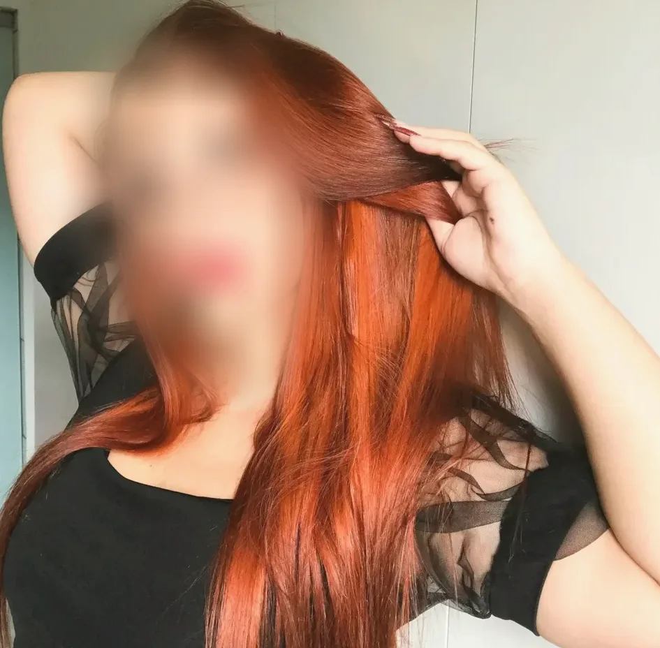 Bianca, 32