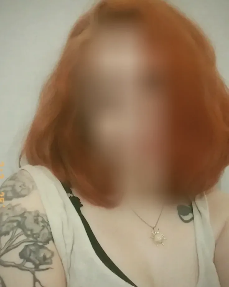 Martina, 27