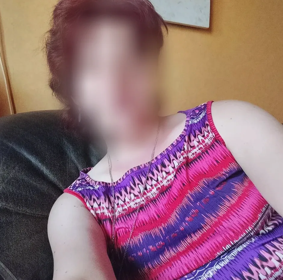 Milica, 35