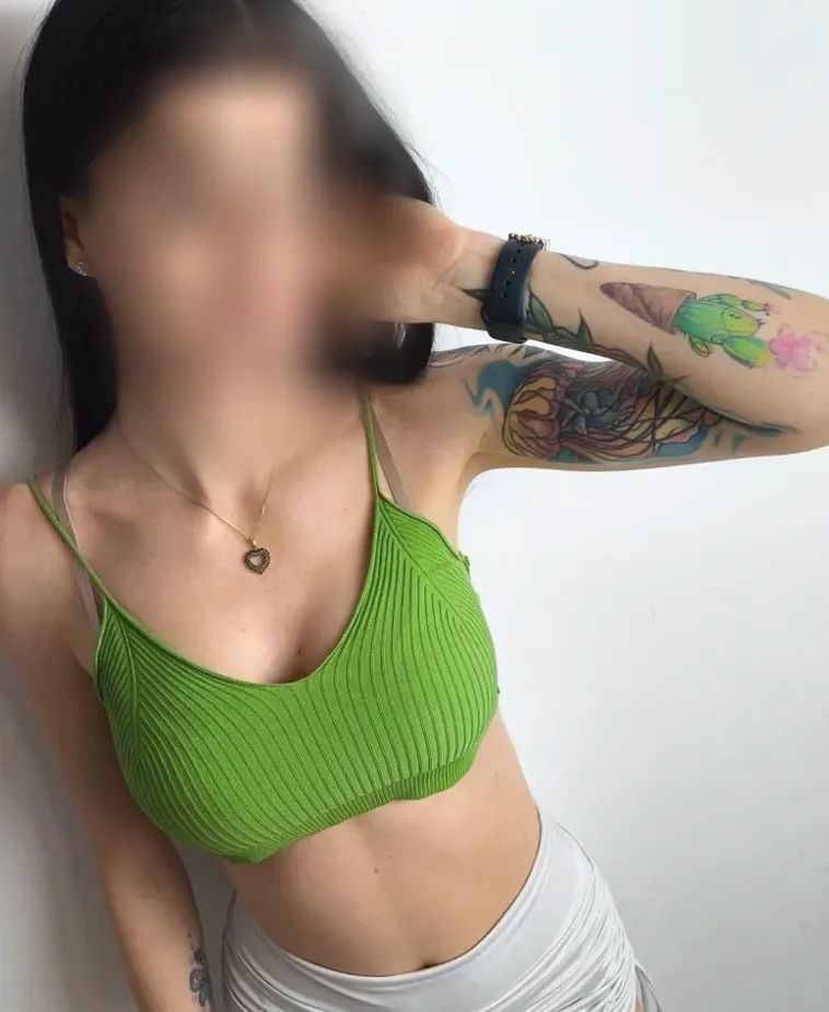 Natasa, 28