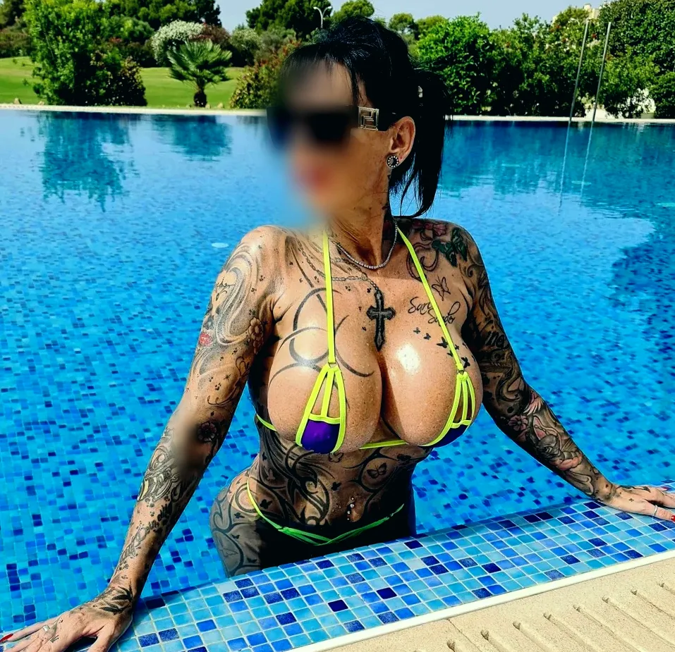 Romana, 39